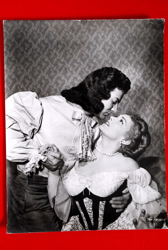 LINDA DARNELL & CORNEL WILDE 1947 10X13 VINTAGE PHOTO2